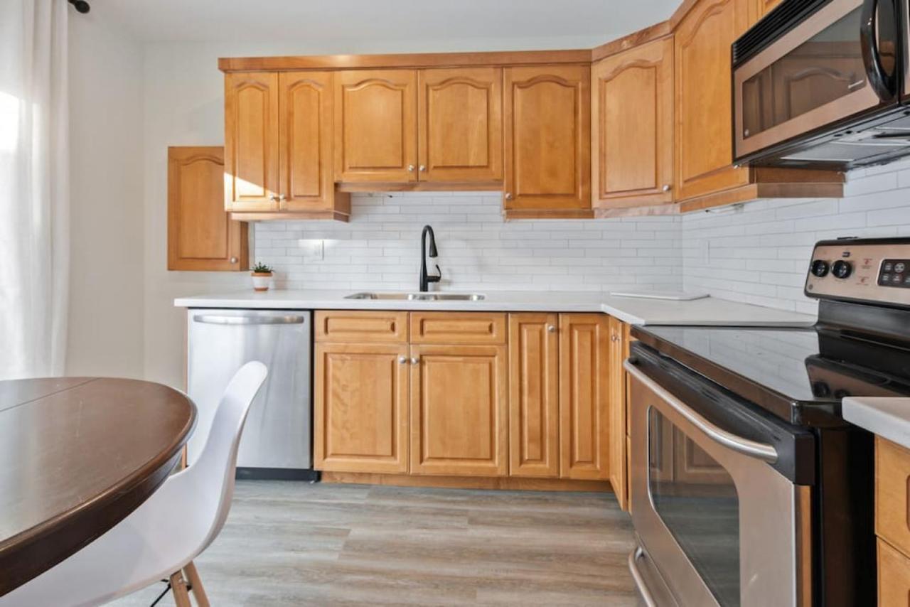Four Peaks - Unit 40b Apartment