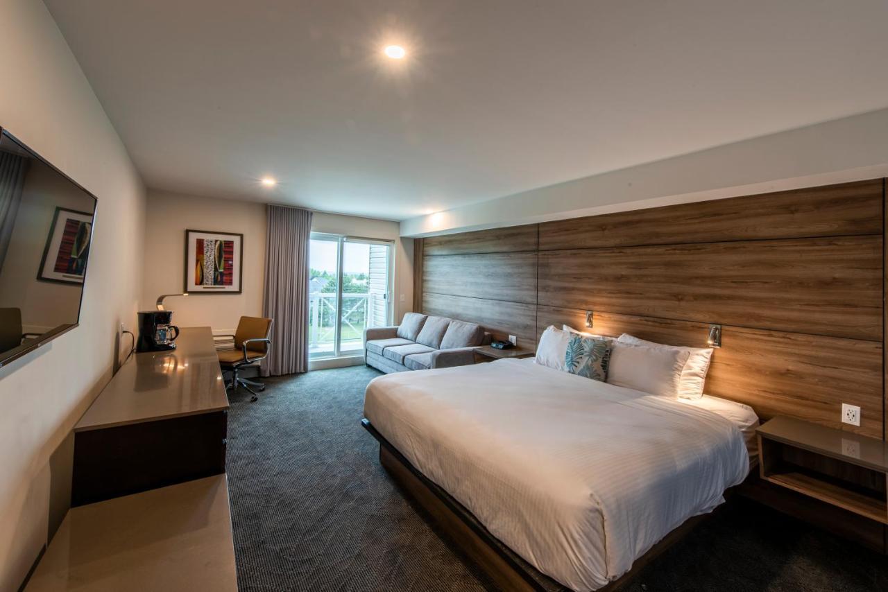 Resort Living Stone Golf 3*
