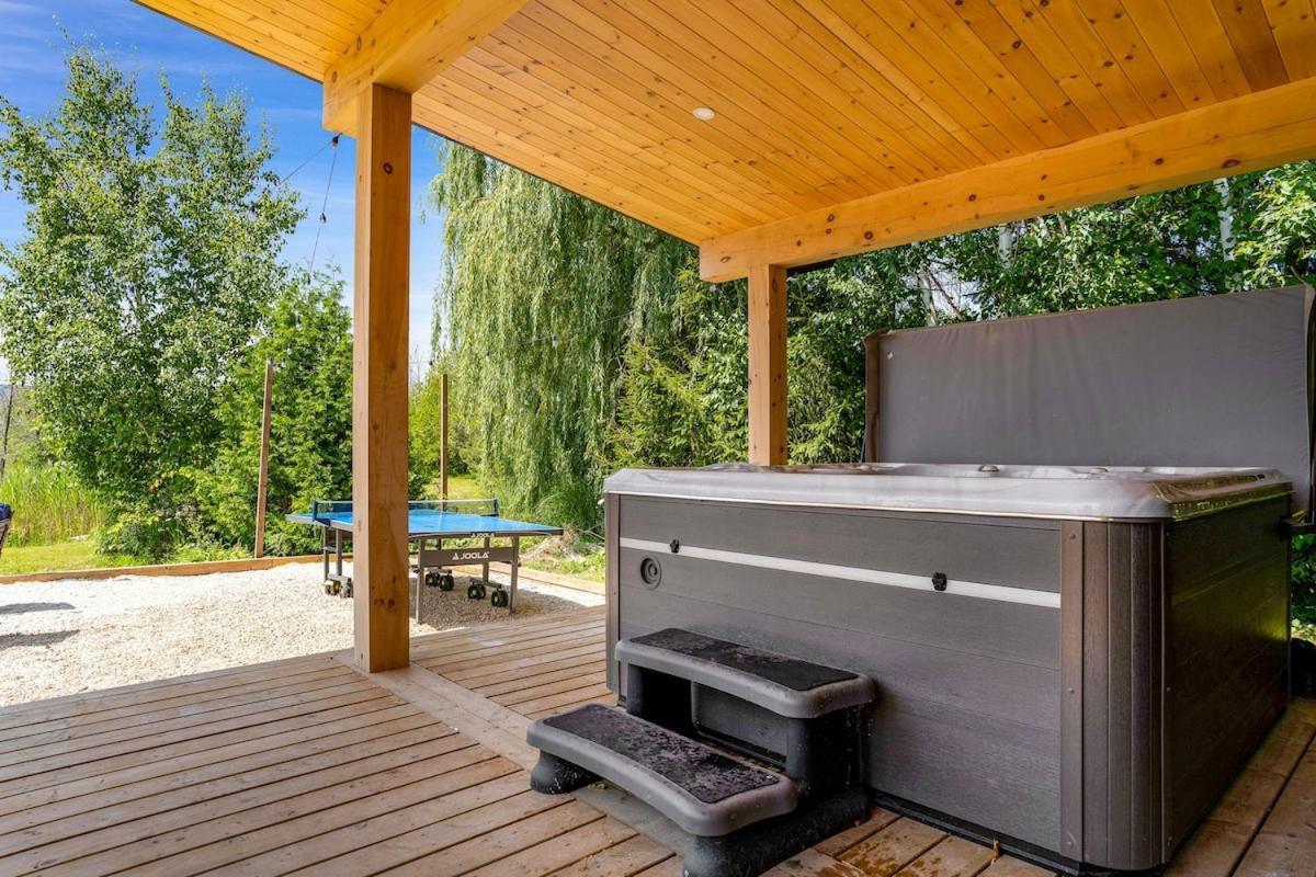 Chalet Naturskoen With Mountain Views & Hot Tub *