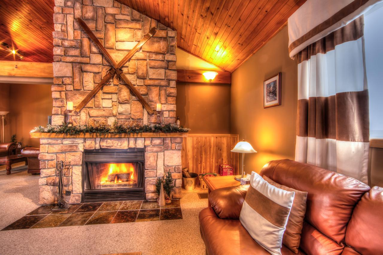 5 Bed Blue Mountain With Hot Tub #159 - Sleeps 14 Chalet *